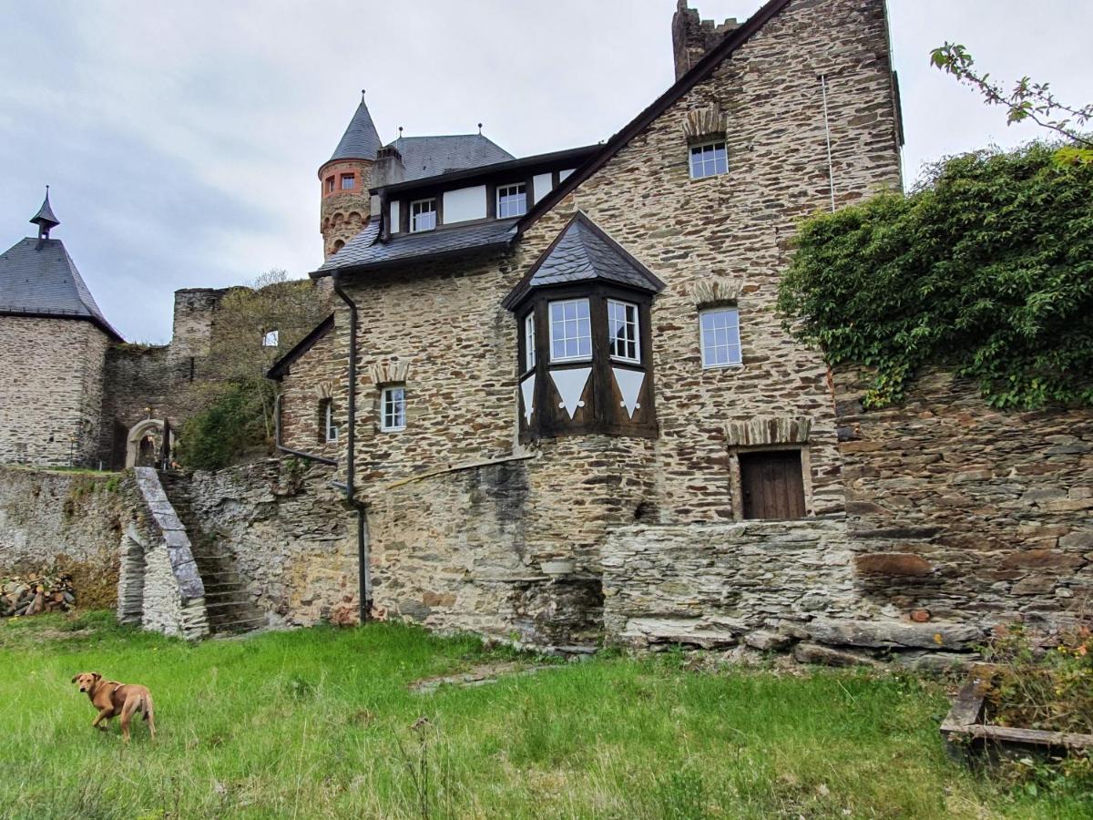 הוילה Sauerthal Waechterhaus Auf Der Sauerburg מראה חיצוני תמונה